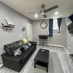 Near Airport Apartment
